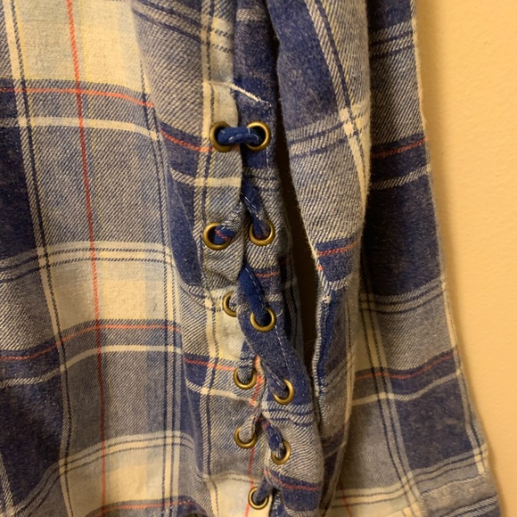 Adam Levine Blue Flannel For Women Size Medium - Picture 3 of 7